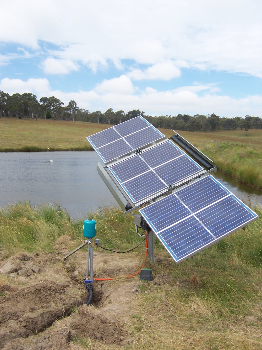 Submersible Solar Pumps and Surface Solar Pumps
