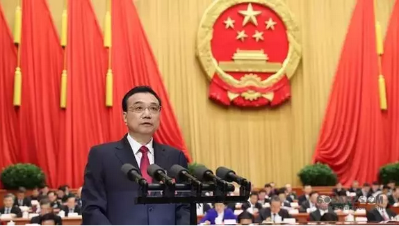 Premier Li Keqiang: Give priority to the protection of renewable energy power generation Internet