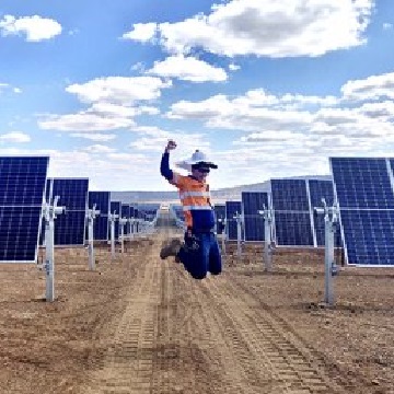 UQ’s Warwick Solar Farm wins coveted green award