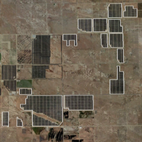 Overview of the world's largest solar power plant