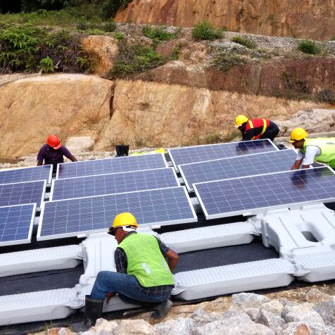 270Kw floating solar plant in Malaysia